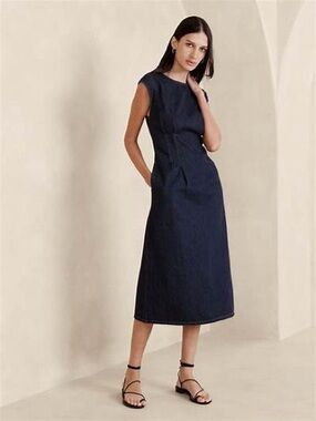 Banana Republic Navy Sleeveless Midi Dress
